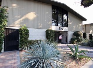 210 S Oak Knoll Ave APT 17, Pasadena, CA 91101