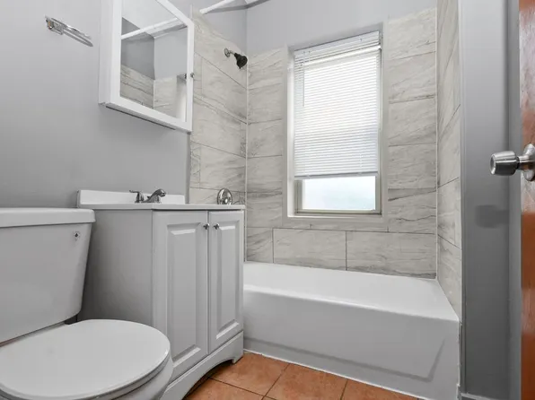 3108-10 W 63rd