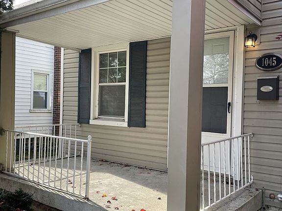 2nd image of 1045 Grove Ave