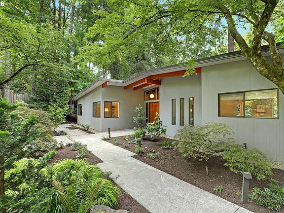 3rd image of 4304 SW 36th Pl