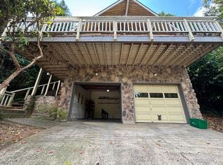 1177 N 4th St, Coos Bay, OR 97420