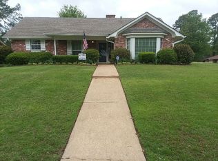 16 Briarridge Dr, Texarkana, AR 71854