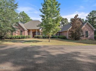 636 Cedar Hill Rd, Flora, MS 39071