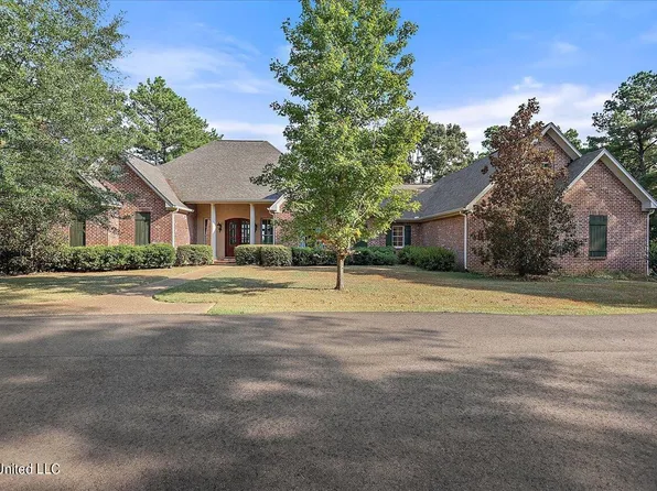 636 Cedar Hill Rd, Flora, MS 39071