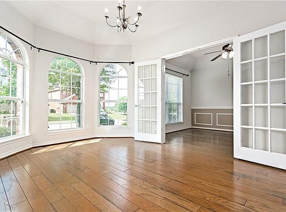 3rd image of 1103 Arthurs Ct