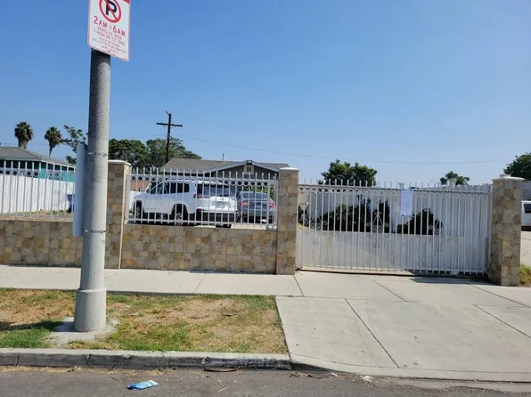 10414 Graham Ave, Los Angeles, CA 90002