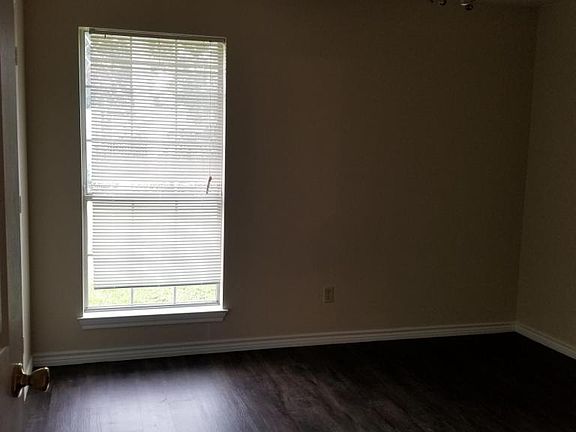 5th image of 110 N 19th St