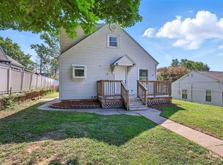 3433 Washington St, Davenport, IA
