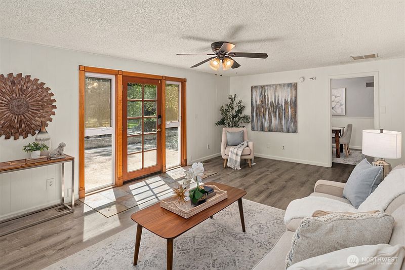 4th image of 28444 Retreat Kanaskat Road SE