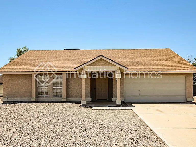 8939 W Vogel Ave — Photo 1
