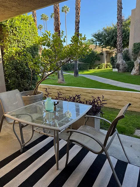 Studio, 440 sqft, $1,800 — Photo 3