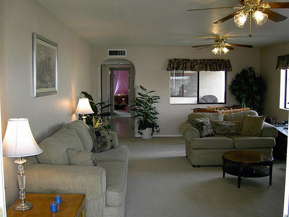 Huge Great Room with Space to spare!