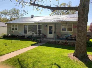 1122 S Williams St, Bluffton, IN 46714