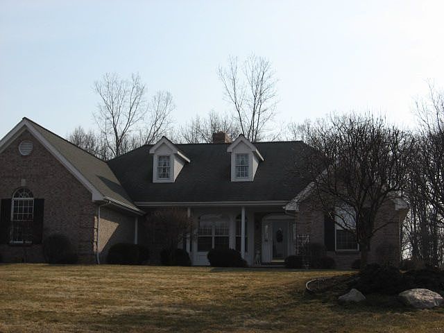 1st image of 2995 Valley Oaks Dr