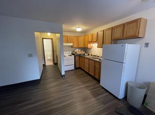 Feronia, Saint Paul, MN 55104