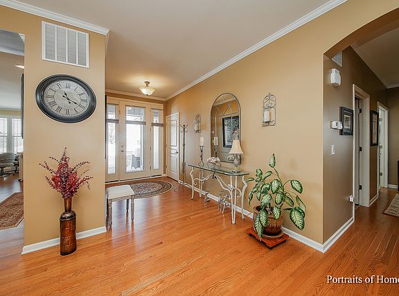 4th image of 2815 Haven Ct