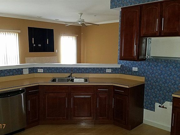 2nd image of 6313 Great Plains Ave Unit 6313