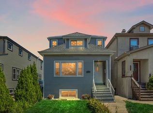 1435 Gunderson Ave, Berwyn, IL 60402