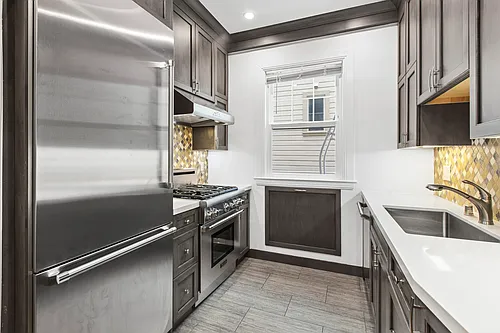 1700 Broadway Street Photo 1
