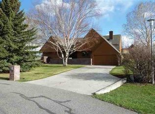 29 Riverside Dr, Bozeman, MT 59715