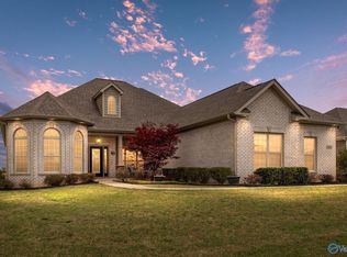 15268 Craft Ln, Athens, AL 35613