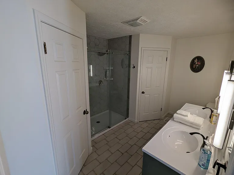 21 Valleyview Cv — Photo 7