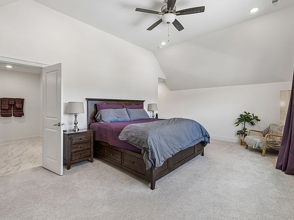 4th image of 648 Whitetail Ct