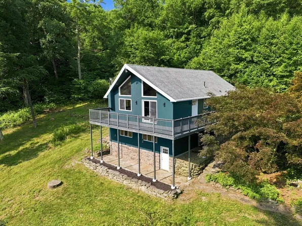 276 Old Gilbertville Rd, Ware, MA 01082