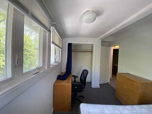 4th image of 301-303 Cornell St #17904482