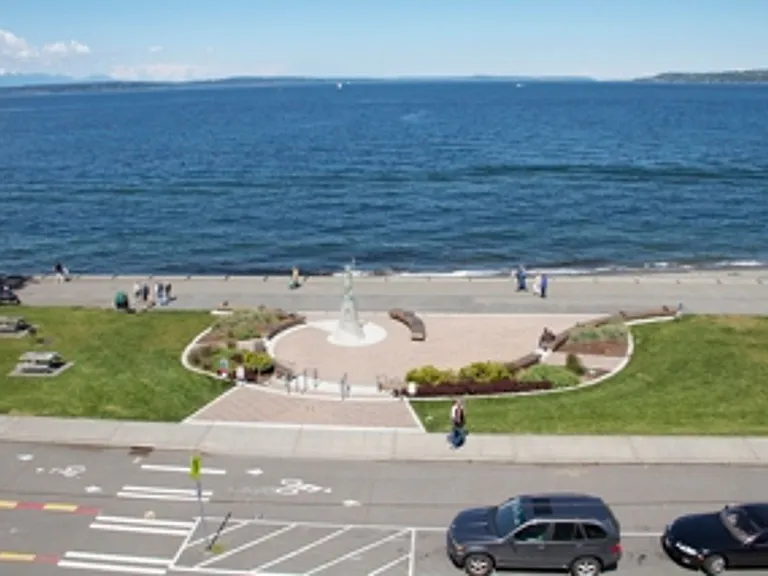 Alki Shores Apartments — Photo 12