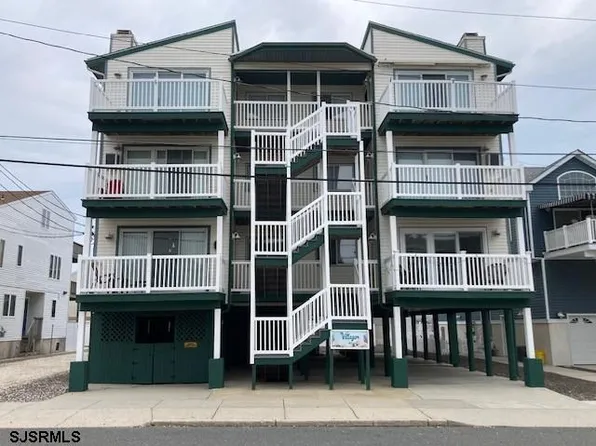 115 35th St APT 1E, Sea Isle City, NJ 08243