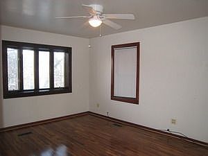 5th image of 1832 N Winchester Ave Unit 1
