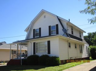 1947 14th St #2, Cuyahoga Falls, OH 44223