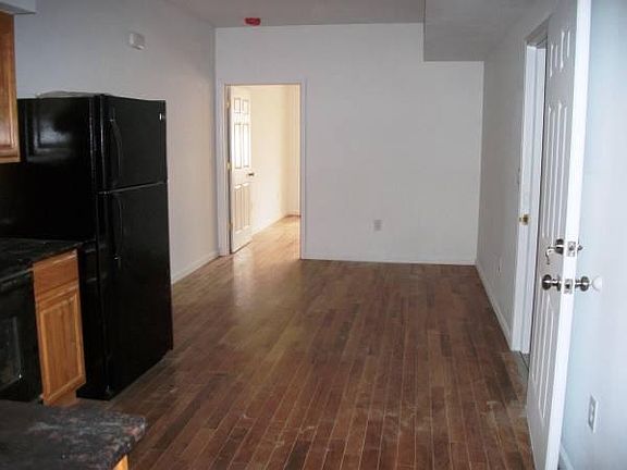3rd image of 514 Washington Ave