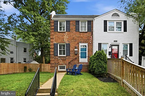 1008 Bashford Ln Photo 1