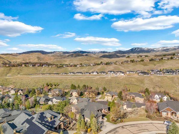 2272 W Winter Camp Dr, Boise, ID 83703