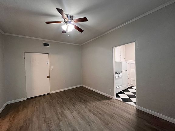 5th image of 328 Elm Ave #17