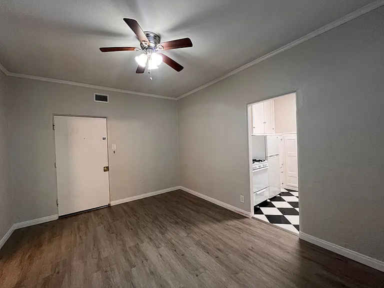 0080 - 328 Elm Ave. Llc. — Photo 5