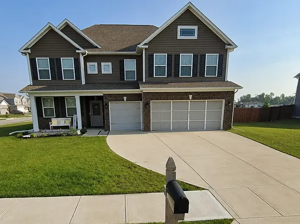 910 Barmun Dr, Whiteland, IN