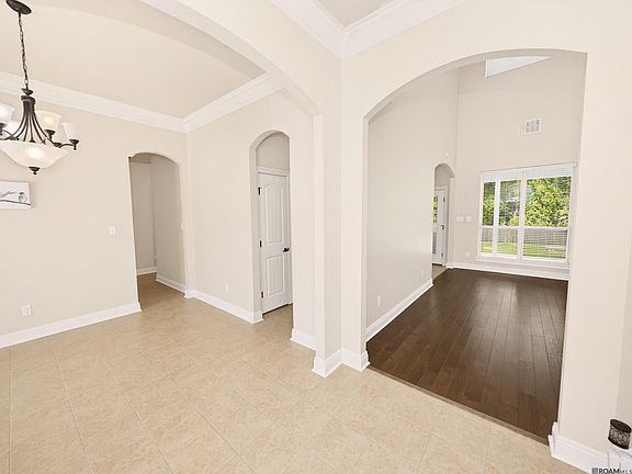 3rd image of 18189 River Landing Dr