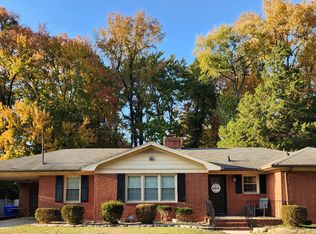 2003 Brook Rd, Greenville, NC 27858