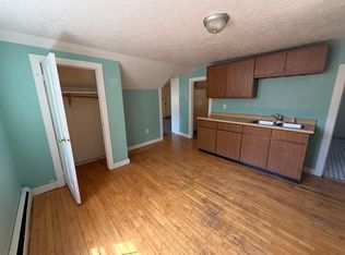 424 W Baraga Ave APT B, Marquette, MI 49855