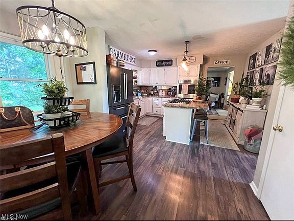 5th image of 3868 Boxelder Dr