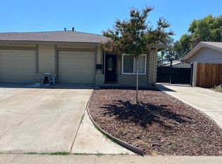 4750 Robert Frost Way, Sacramento, CA 95842