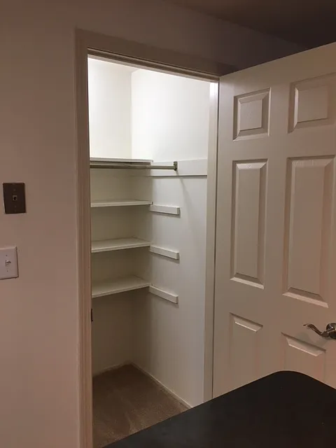 1 bed, 750 sqft, $1,000 — Photo 2