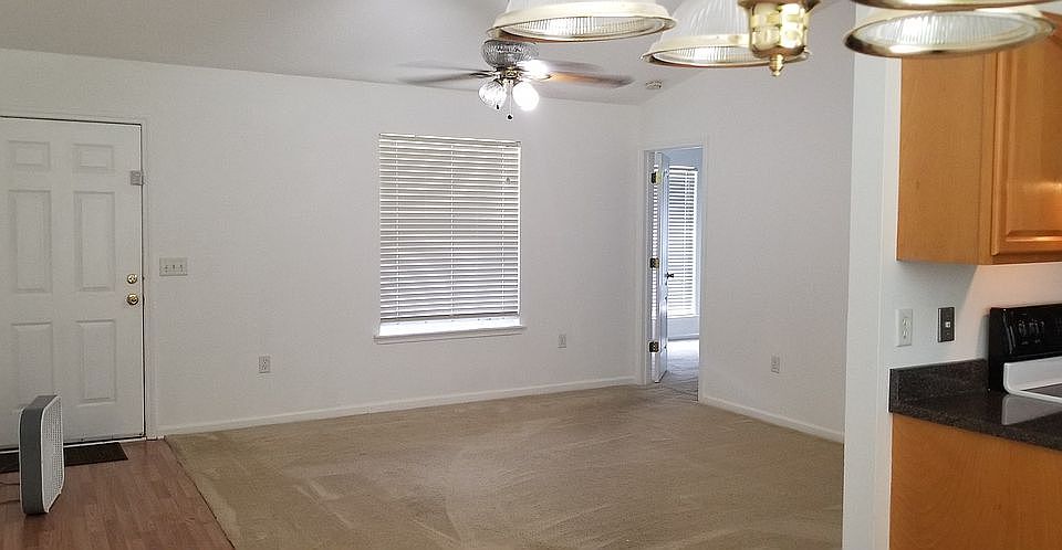 2nd image of 3454 Godwin Ln