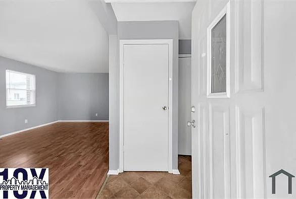 3071 Rotunda Ct S — Photo 5