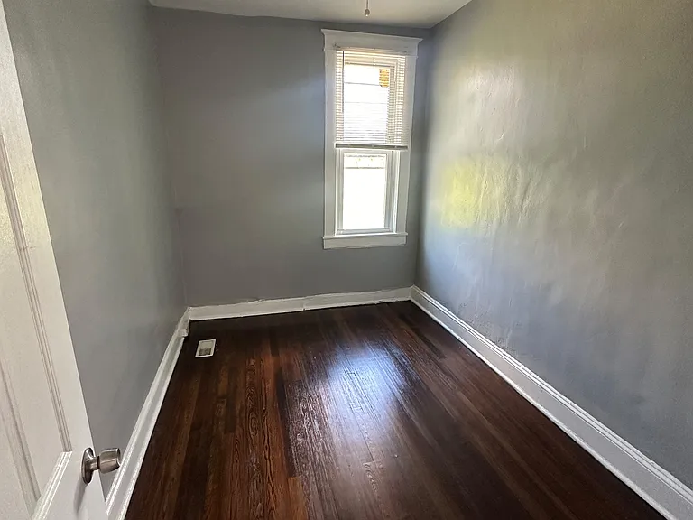 522 Chateau Ave — Photo 7