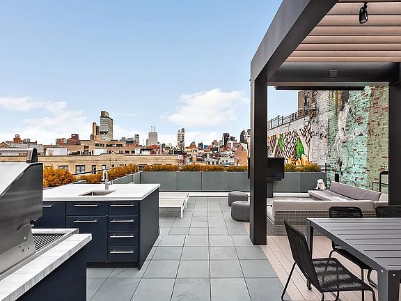 5th image of 93 Crosby St Unit Penthouse