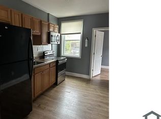 969 E Price St Floor 1, Philadelphia, PA 19138